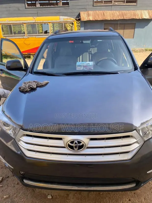 Toyota Highlander V6 2009 Gray · Photo 1