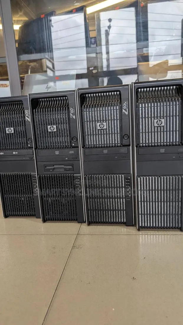 Desktop Computer HP Z600 32GB Intel Xeon SSD 256GB · Photo 1