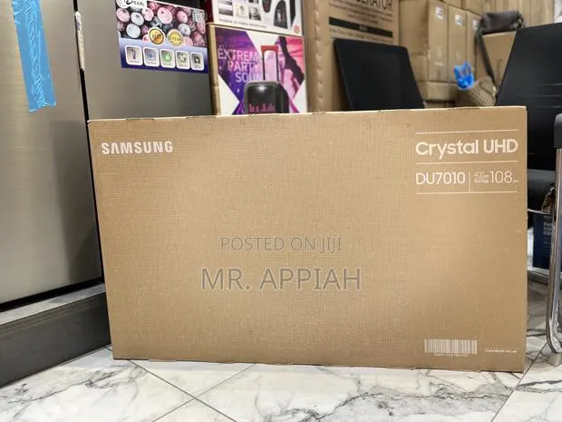 High Quality Samsung 43du7172 43” Crystal Uhd Smart Screen Tv · Photo 1