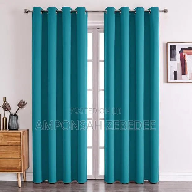Plain Curtains · Photo 1