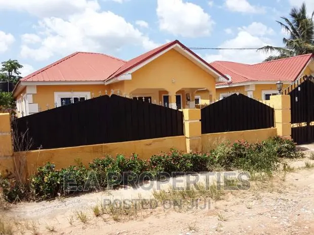 3bdrm House in E A Properties, Ghana Flag for rent · Photo 1