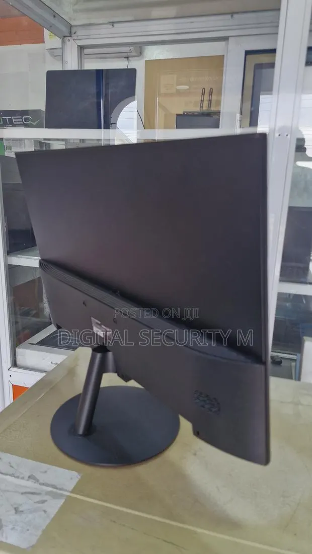 CEPTER 27" Monitor · Photo 1