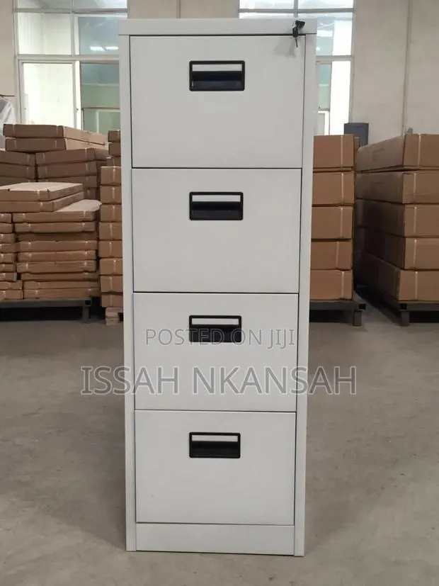 Metal Storage Cabinet 4 Drawers · Photo 1