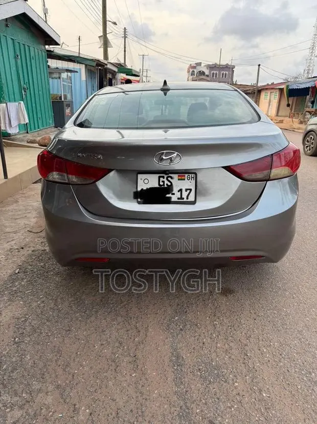 Hyundai Elantra 2012 Gray · Photo 1