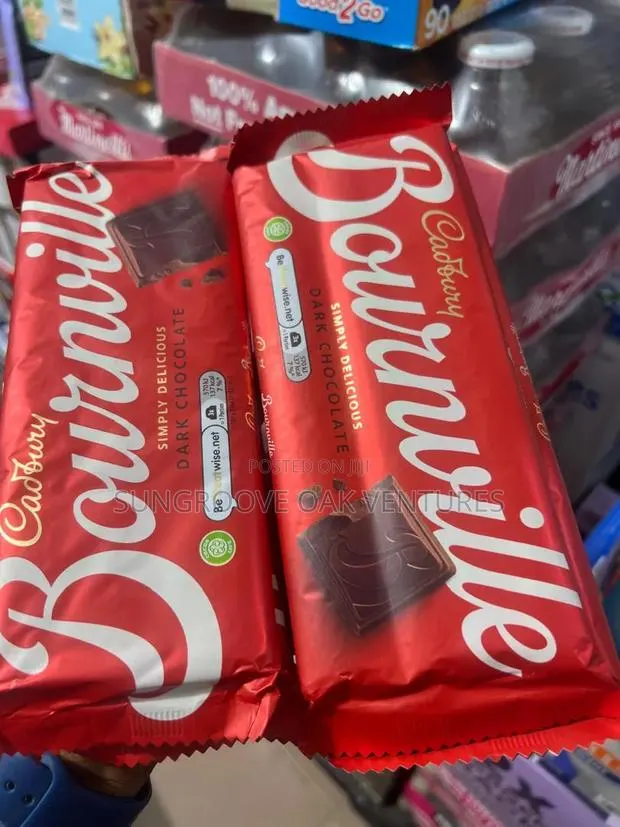 Cadbury Bournville Simply Dark Chocolate · Photo 1