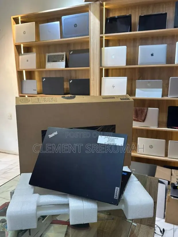 New Laptop HP 15 16GB Intel Core i5 eMMC 3T · Photo 1