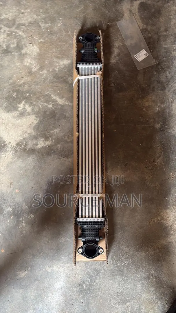 Honda Civic 2016 2017 2018 2019 2020 2021 Intercooler · Photo 1