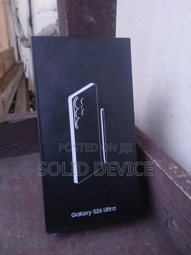 New Samsung Galaxy S26 Ultra 5G 1 TB Black · Photo 1