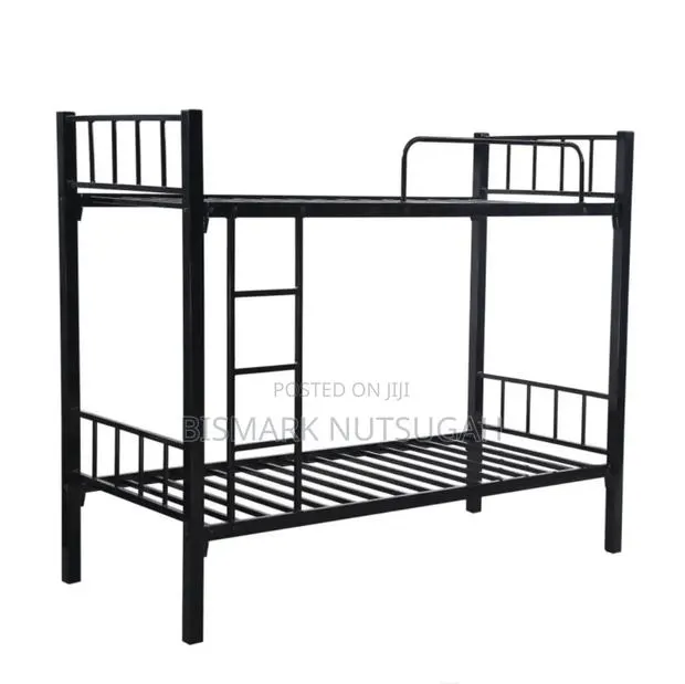 One Half Metallic Bunk Bed · Photo 1