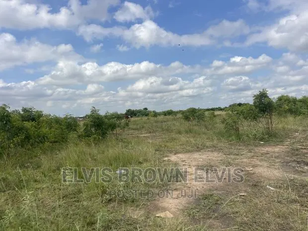 Exchange a Car With a Plot of Land 4 Sale at West Trasacco · Photo 1