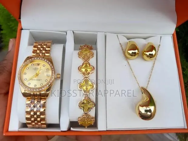 Ladies Executive Jewellery · Photo 1