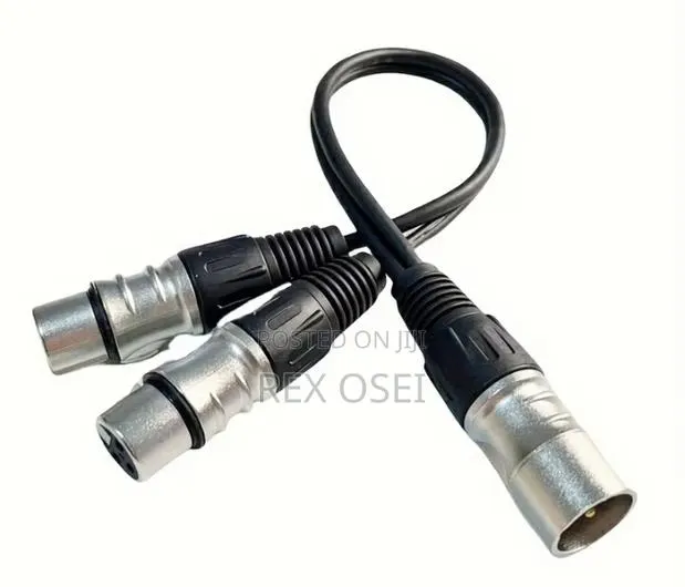 XLR 2 Splitter Cable · Photo 1