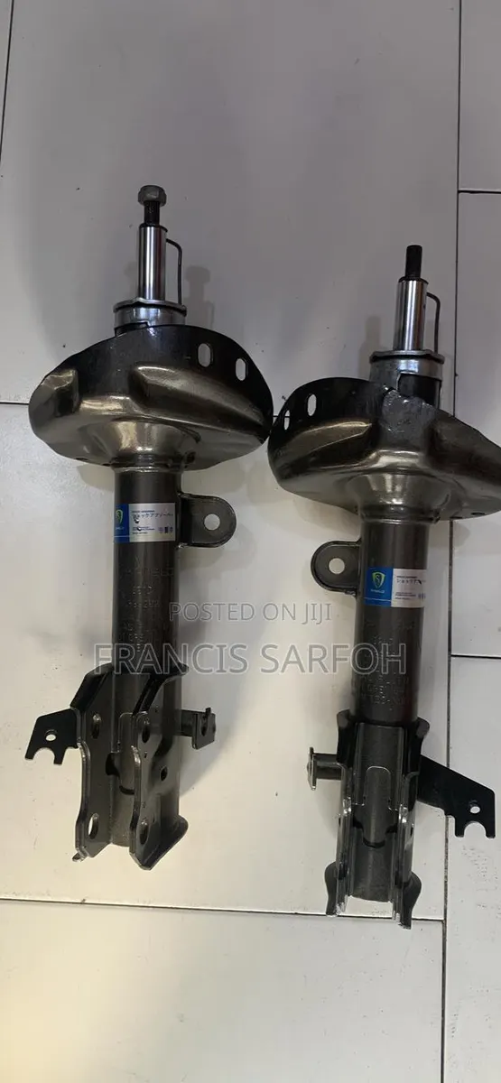 Brand New Honda CRV Front Shocks · Photo 1