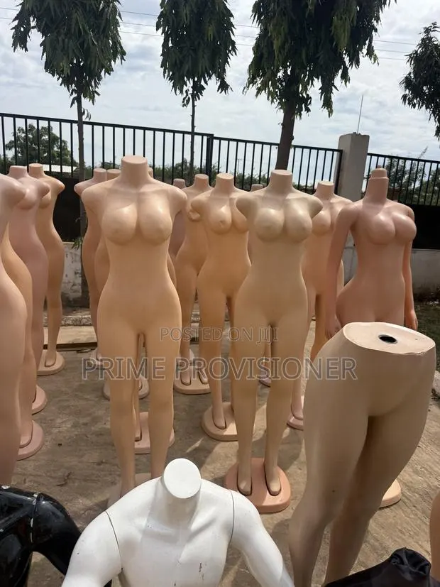 Mannequin for Outfit Showcase Available for Sale at a Cool Price..”! · Photo 1