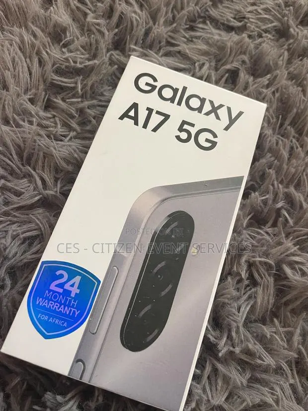 New Samsung Galaxy A17 5G 256 GB Silver · Photo 1