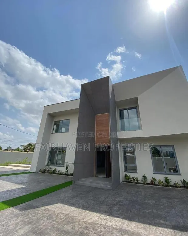 4bdrm Mansion in East Legon for sale · Photo 1