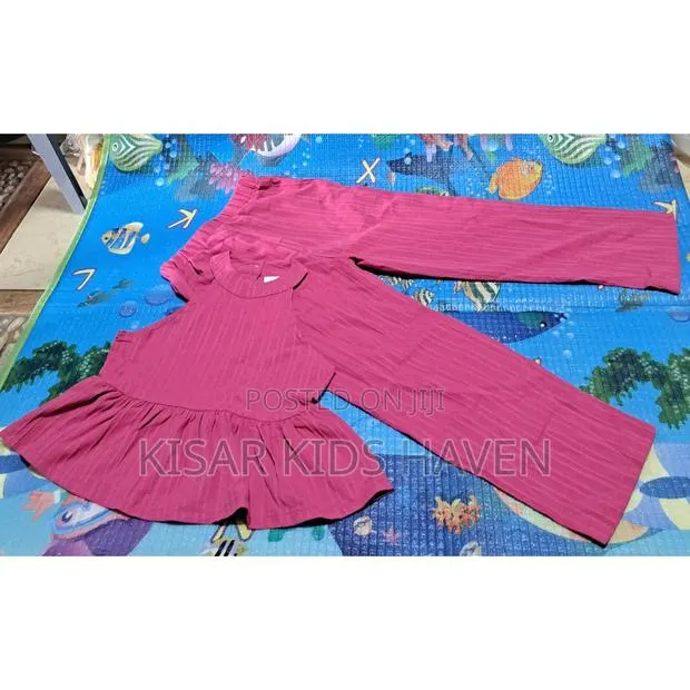 Pink Looks Good on Baby Girl 5 to 6 Years · Photo 1