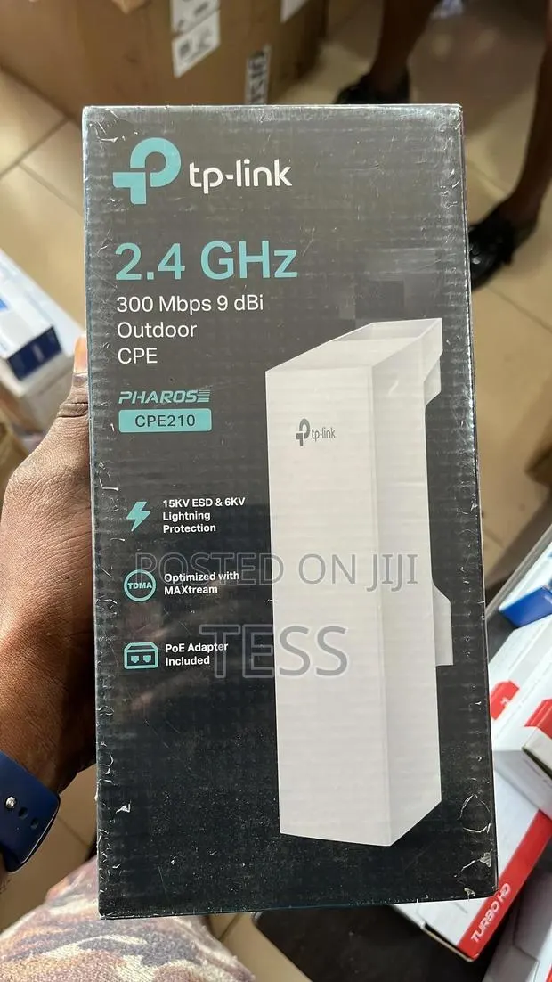 TP-Link Cpe210 2.4ghz Outdoor Access Point 9dbi · Photo 1
