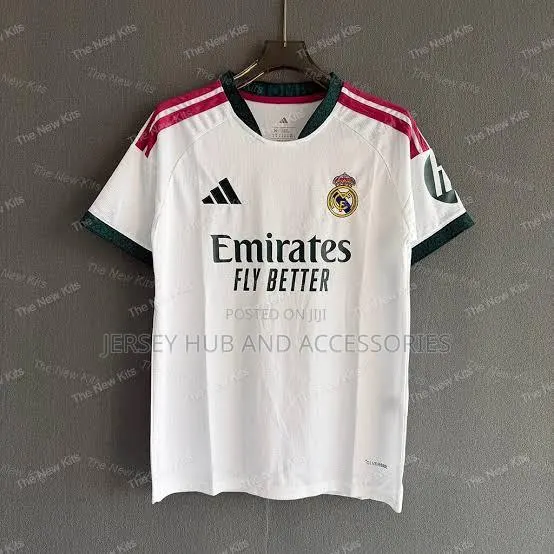 Real Madrid Home Jersey 2026/2027 · Photo 1