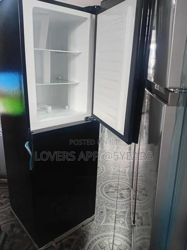 Black 243l Beauty High Capacity Fridge. · Photo 1