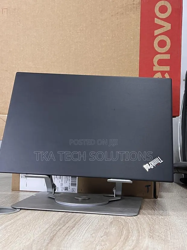 New Laptop Lenovo ThinkPad T14s Gen 1 8GB Intel Core i5 SSD 256GB