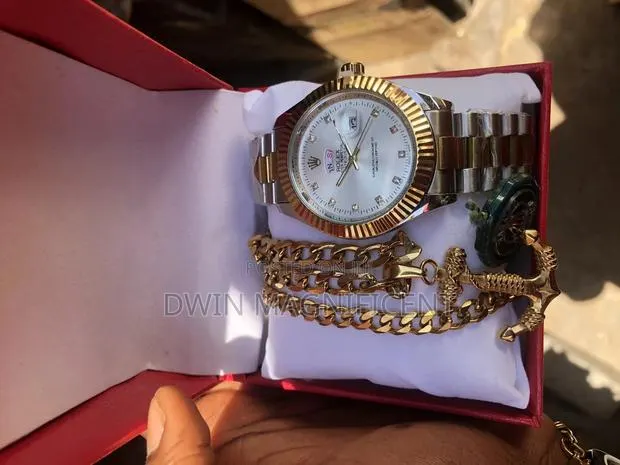 3 Set Stainless Steel WATCH , CHAIN BRACELET · Photo 1