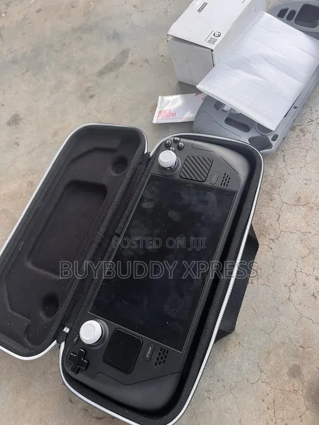 Valve Steamdeck Oled 512GB With Accessories · Photo 4