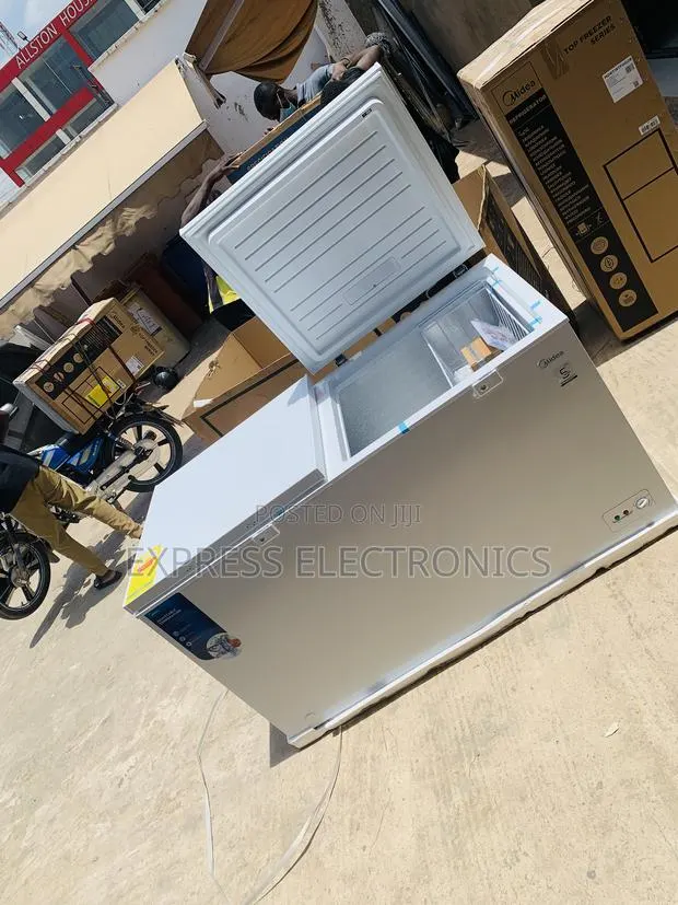 508l Chest Freezer Double Door Midea · Photo 1