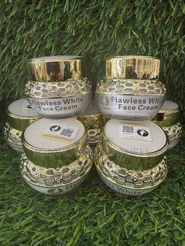 Flawless White Face Cream 30g · Photo 1