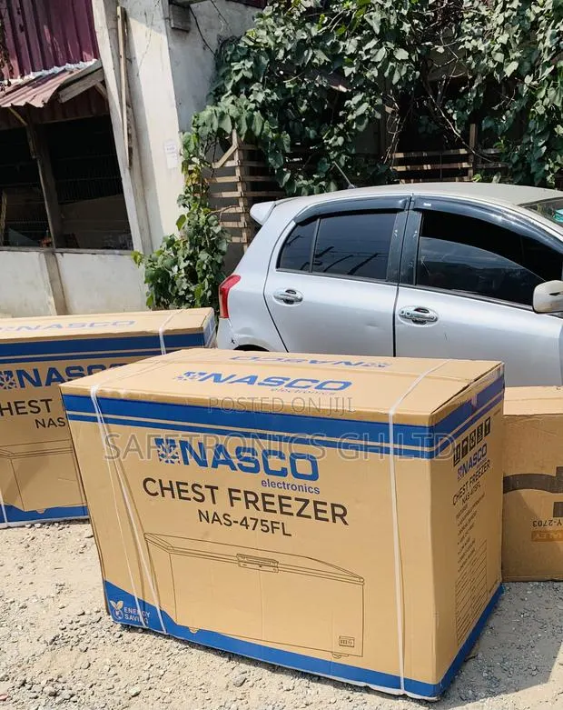 Newly Bulky Nasco Chest Freezer 400L NAS-475FL-B · Photo 1