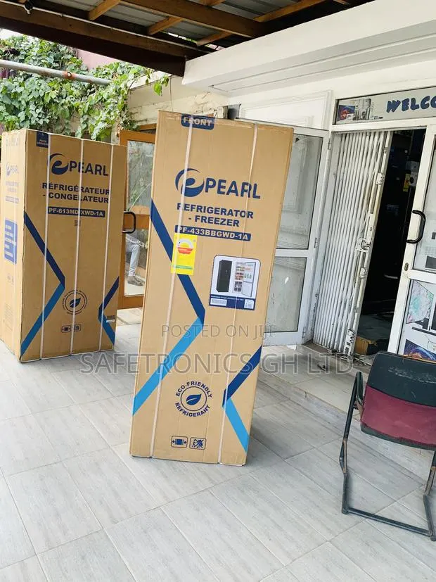 Kindly Buy Pearl PF-433BBGWD-1A 309L Fridge 309L 2 Doors Bottom-Mount · Photo 1