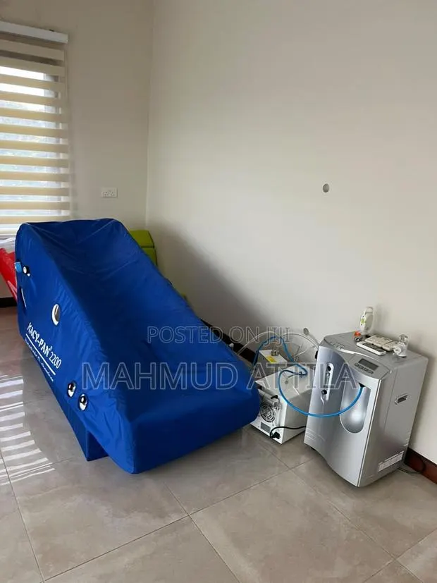 Hyperbaric Oxygen Chamber MACY-PAN ST2200 – Complete Medical System · Photo 1