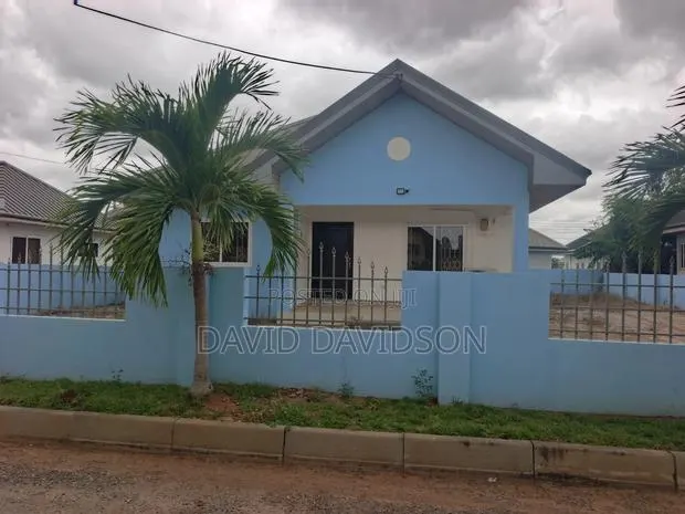 2bdrm House in 2 Bedroom Expandable, Tema Metropolitan for sale · Photo 1