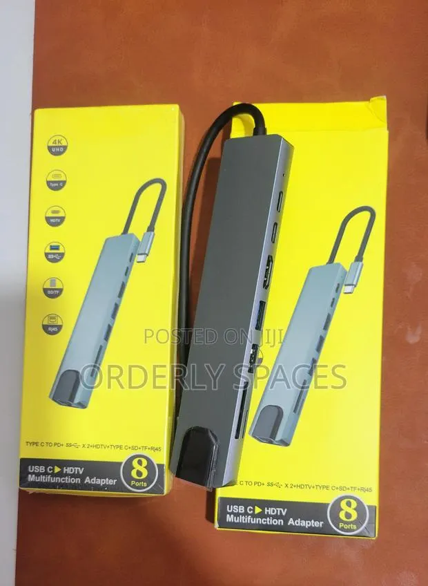 8-in-1 USB C Hub · Photo 1