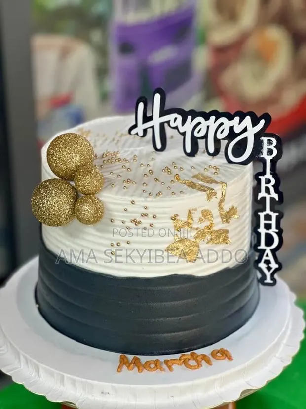 Black and White Cakes Design · Photo 1