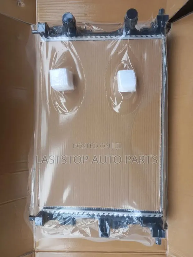 Jeep Renegade Radiator [Water Tanks] - To All Areas. · Photo 1