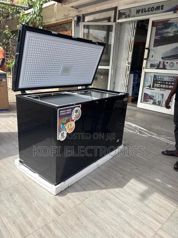 Elevate Your Storage With the Nasco 400l Black Chest Freezer · Photo 1