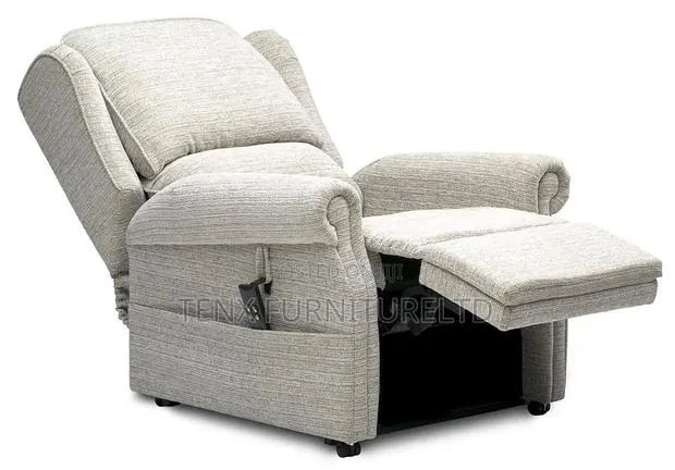 Recliner (Cairo) Chair · Photo 1