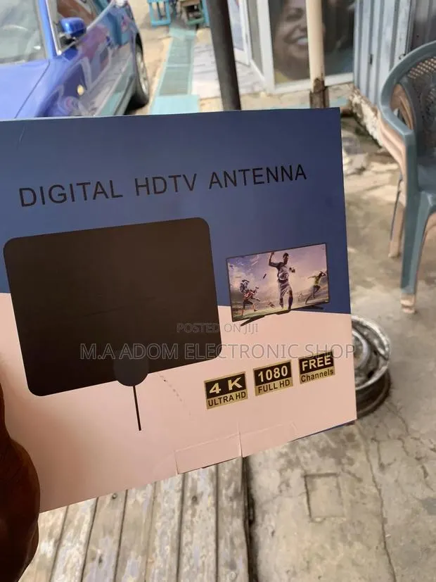 Digital Indoor Antenna With Usb Tv Tuner · Photo 1