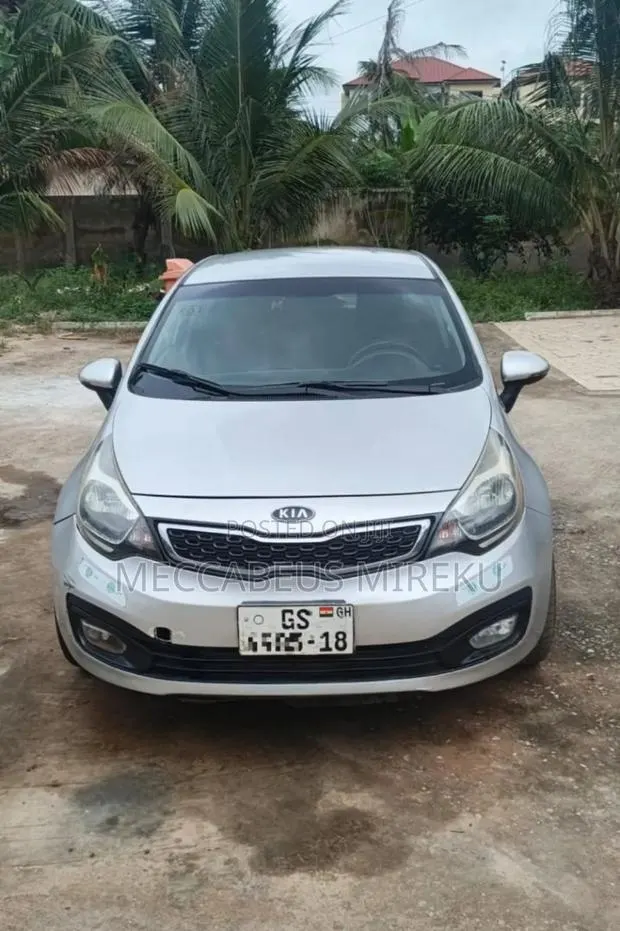 Kia Rio SX 4dr Sedan (1.6L 4cyl 6A) 2012 Silver · Photo 1