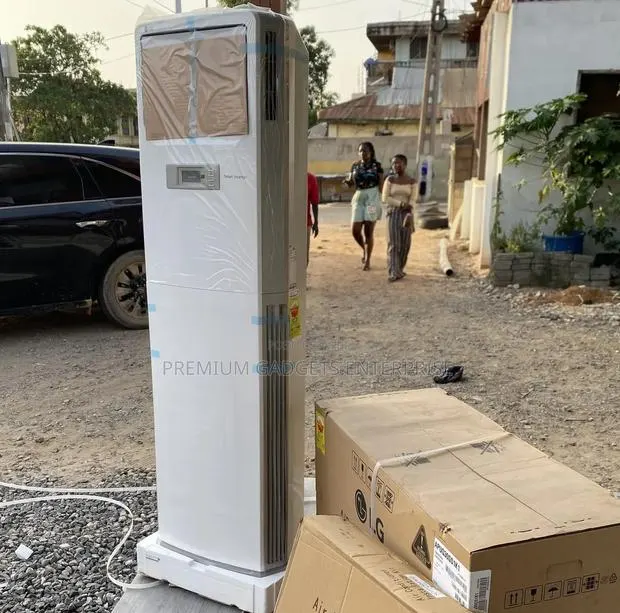 LG 3.0hp Dual Sensing Inverter R410 Floor Stand Split Ap-Q30gs1k1 · Photo 1