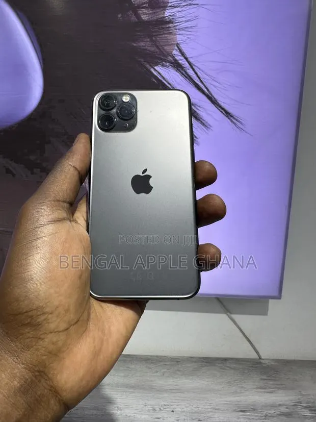 Apple iPhone 11 Pro 64 GB Black · Photo 1
