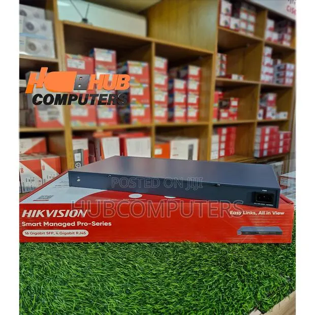 Hikvision Ds-3e1524-Si-16f8t 16 Gigabit Sfp+8 Gigabit Rj45 Pro- Series · Photo 1