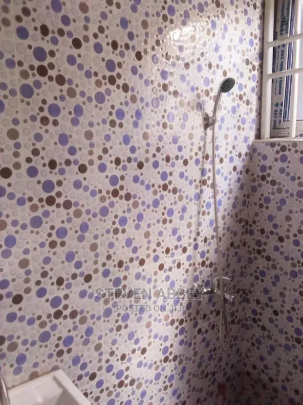 1bdrm Apartment in Adom Agency, Teshie for Rent · Photo 1