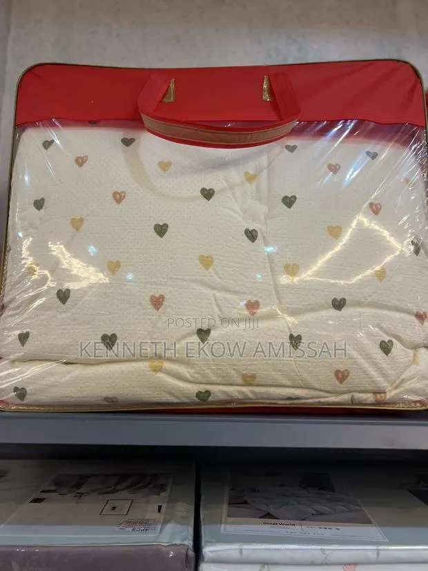 Duvet Bed Spread · Photo 1