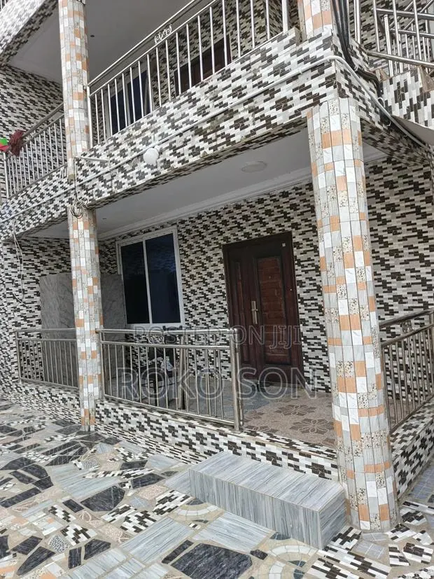 Mini Flat in Dr Roko, Manhean for rent · Photo 1