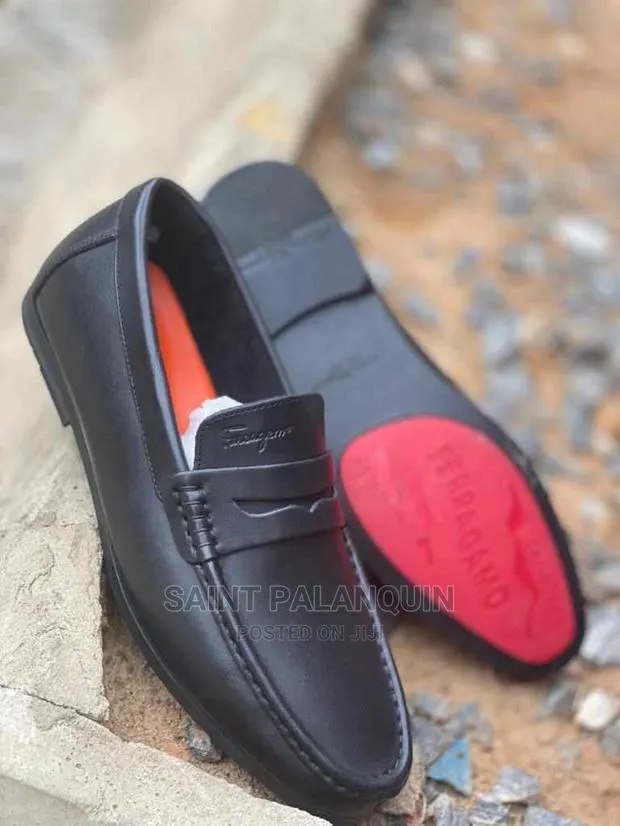 Original Leather Loafers · Photo 1