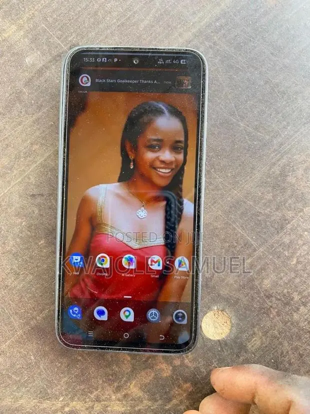 Tecno Spark 50 128 GB Gray · Photo 1