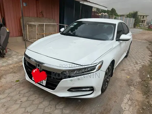 Honda Accord Sport (1.5L 4cyl Turbo CVT) 2019 White · Photo 1