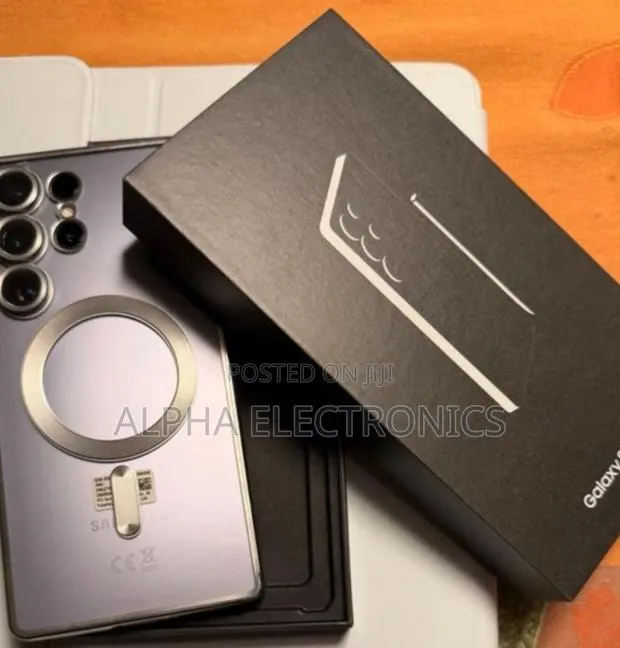 New Samsung Galaxy S25 Ultra 1 TB Gray · Photo 1